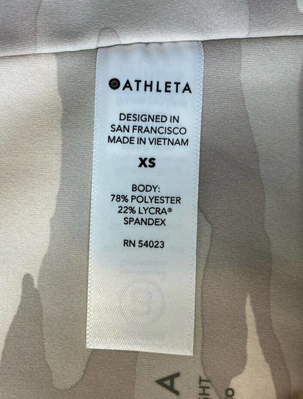 NWT Athleta Elation Leggings Size XS Women’s Grey Camo MSRP $89 - Picture 5 of 11